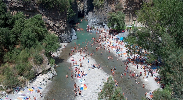 Gole dell&#039;Alcantara per Villa Almoezia