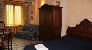 Doppia Matrimoniale Almoezia - Double Room in Taormina